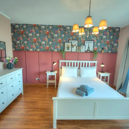 Stylish, Large 3bedroom, Seafront Terrace Goslm-13 סליאמה