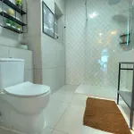 Apartment Stylish, Large 3bedroom, Seafront Terrace Goslm-13