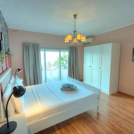 Apartamento Stylish, Large 3bedroom, Seafront Terrace Goslm-13