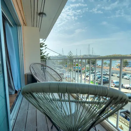 Apartment Stylish, Large 3bedroom, Seafront Terrace Goslm-13 *